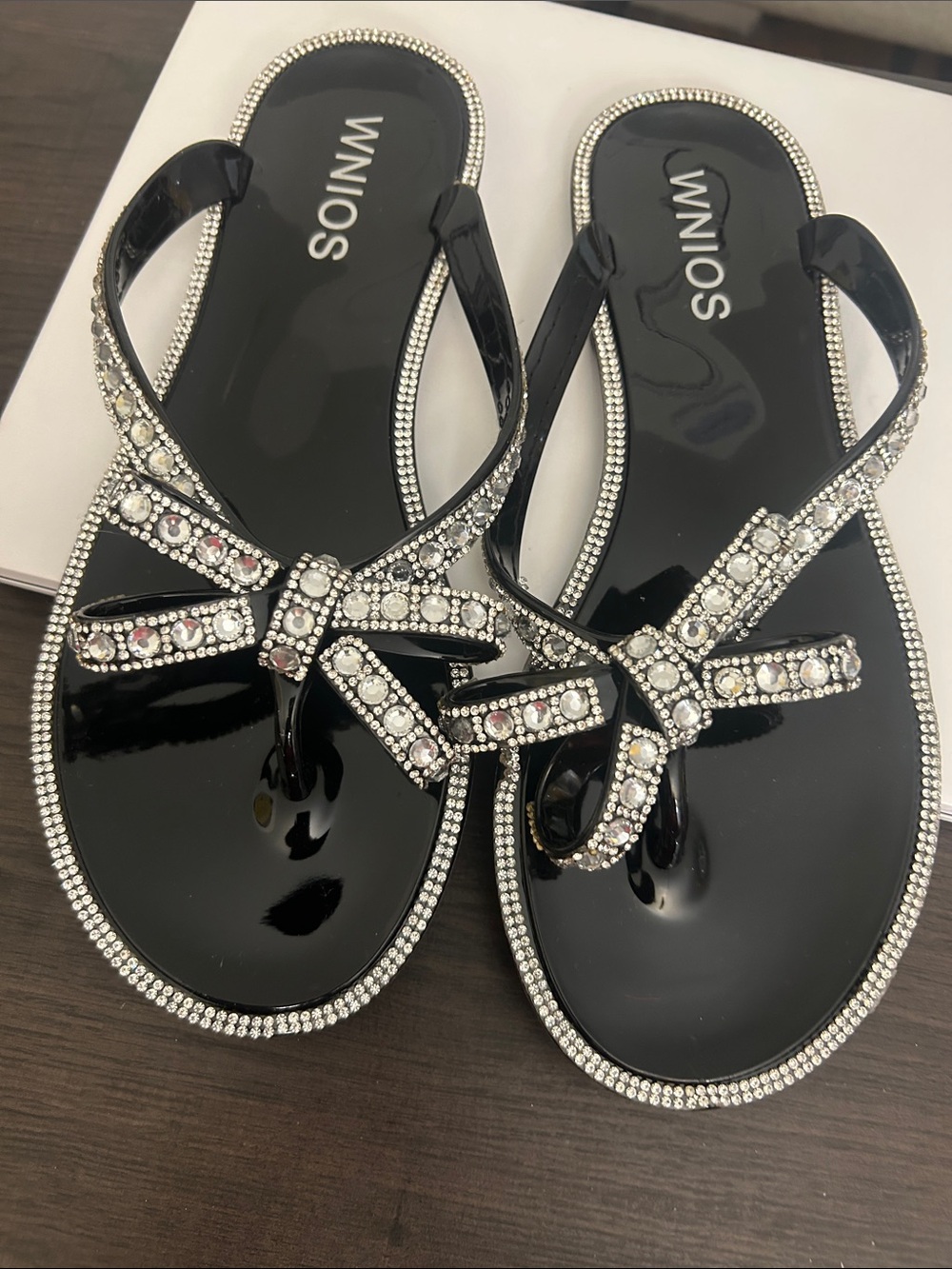 SONOMA Black Jeweled Patent Bow Thong Sandals